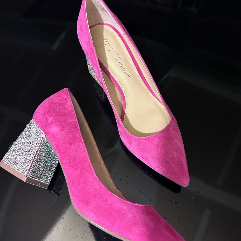 Pink heels - Picture 6 of 6